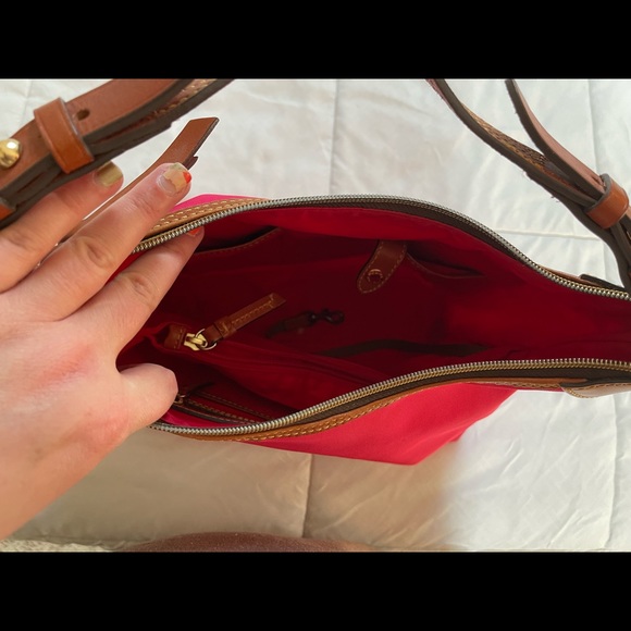 Dooney and Bourke purse - Picture 4 of 4
